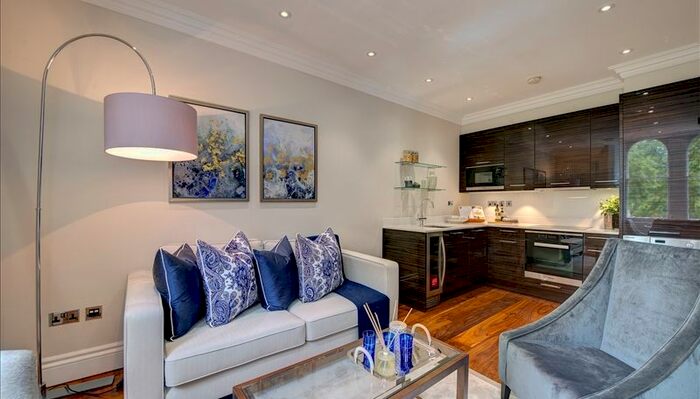 1 Bedroom Flat To Rent In Kensington Gardens Square, London, W2