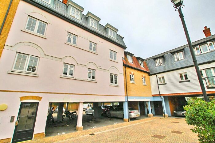 1 Bedroom Flat To Rent In Rocheforte House, Roch Close, Rochford, SS4