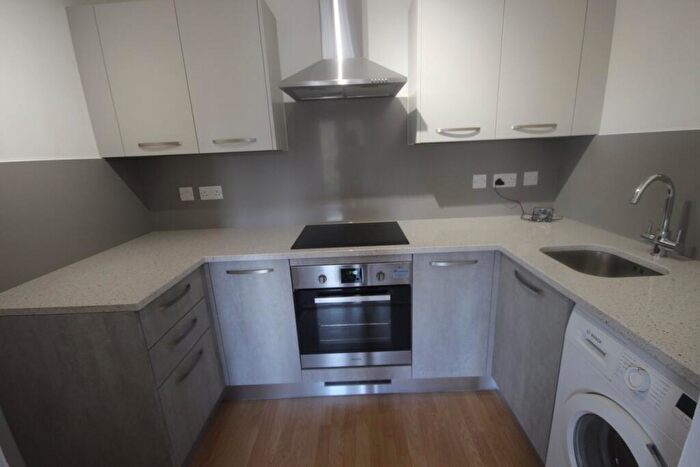 1 Bedroom Flat To Rent In Maplin Park, Slough, SL3