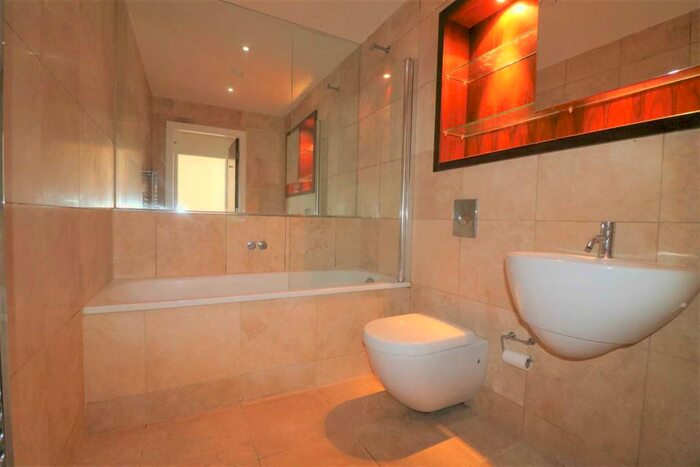 Studio To Rent In Princes Dock, Liverpool, L3