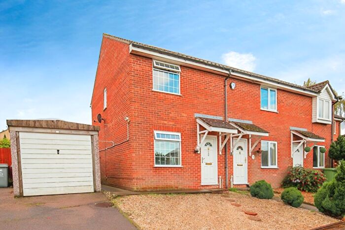 2 Bedroom End Of Terrace House To Rent In The Seates, Taverham, NR8