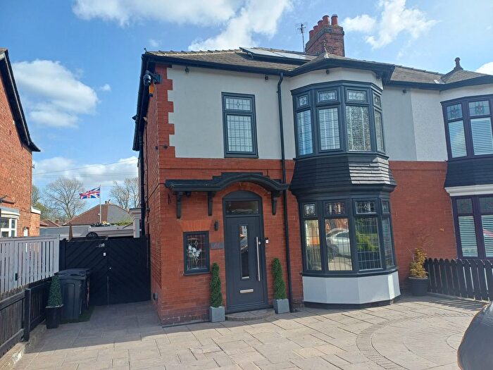 4 Bedroom Semi Detached House For Sale In North Road, Darlington, DL1