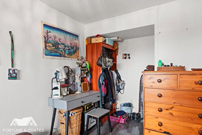 3 Bedroom Terraced House For Sale In Woodcroft, Harlow, CM18