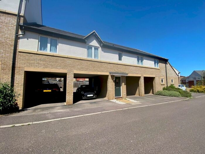 3 Bedroom Maisonette To Rent In Sakura Walk, Willen Park, Milton Keynes, MK15