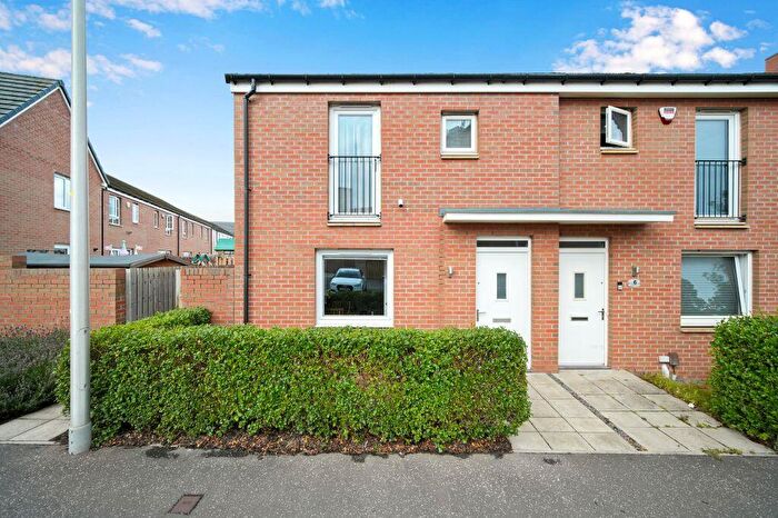 3 Bedroom End Of Terrace House For Sale In Egan Terrace, Craigmillar, Edinburgh, EH16
