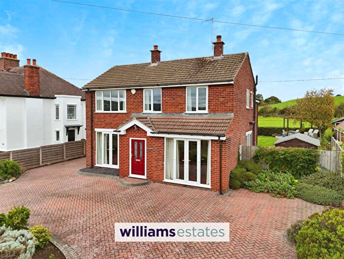 4 Bedroom Detached House For Sale In Bryn Awelon, Mold, CH7