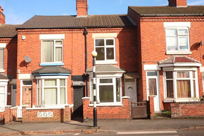 3 Bedroom Terraced House To Rent In Gipsy Lane, Leicester, LE4