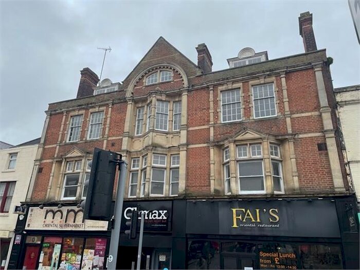 1 Bedroom Flat To Rent In Meryls Court, St Botolphs Street, Colchester, Essex., CO2