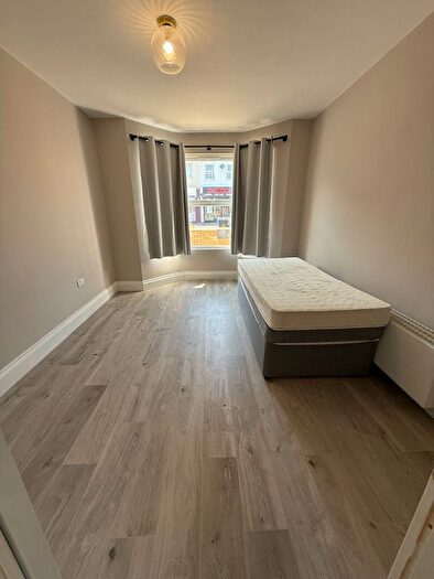 Studio To Rent In Hounslow Road, Feltham, TW14