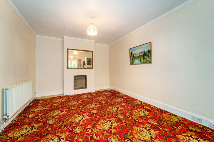 3 Bedroom Detached Bungalow For Sale In Princes Road, Ashford, TW15