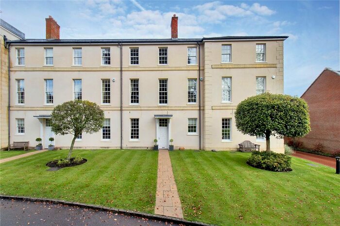 5 Bedroom Terraced House For Sale In Birchfield, Sundridge, Sevenoaks, Kent, TN14