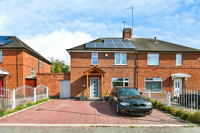 3 Bedroom Semi-Detached House For Sale In Whitemoss Close, Wollaton, Nottingham, NG8