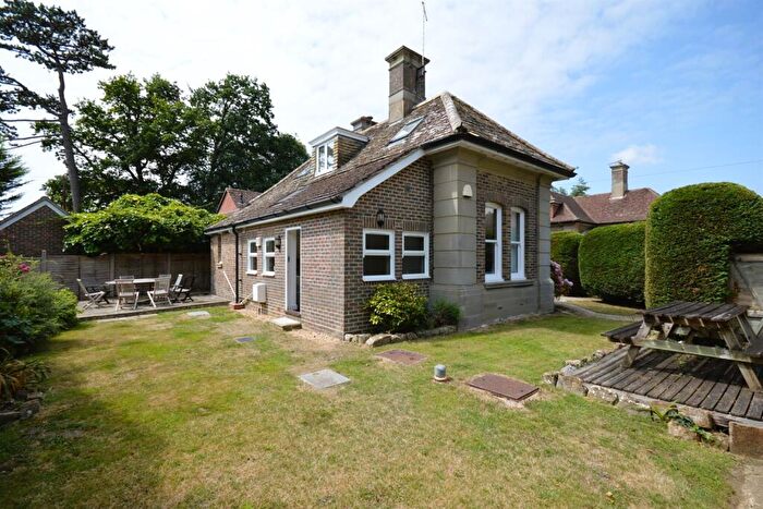3 Bedroom Detached House To Rent In Aldwick Street, Bognor Regis, PO21