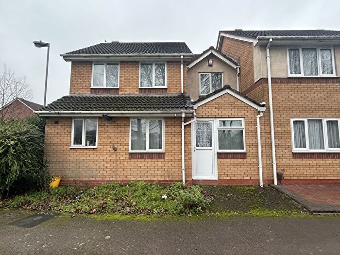 3 Bedroom Property For Sale In Autumn Grove, Hockley, Birmingham, West Midlands, B19