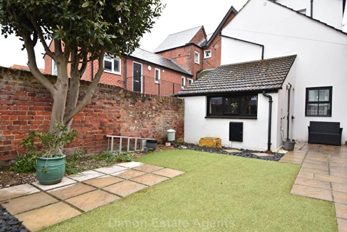 1 Bedroom Maisonette For Sale In Stoke Road, Gosport, PO12