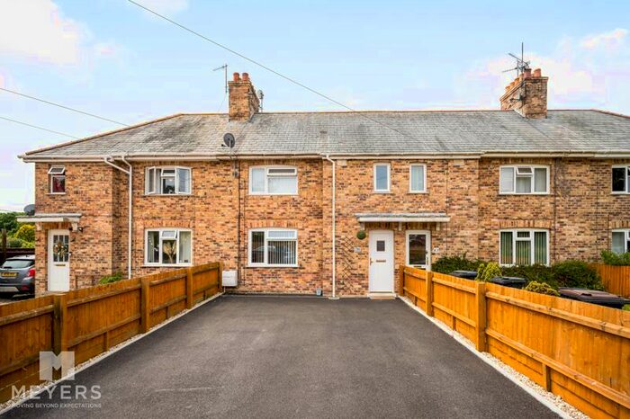 3 Bedroom Terraced House For Sale In Cologne Road, Bovington, BH20