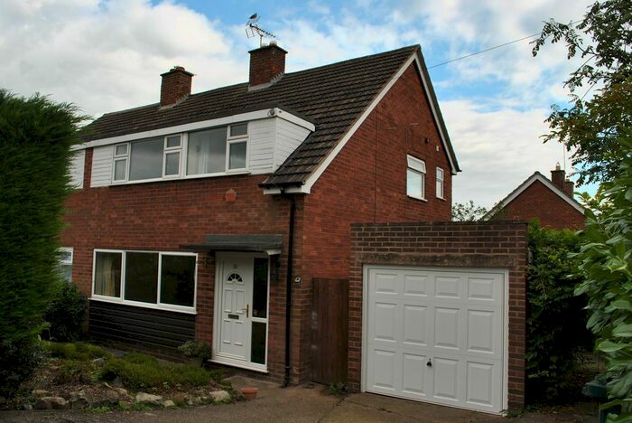 3 Bedroom Semi-Detached House To Rent In Mercer Close, Malpas, Cheshire, SY14
