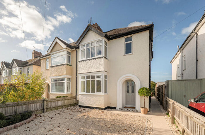 3 Bedroom Semi Detached House For Sale In York Road, Headington, Oxford, OX3