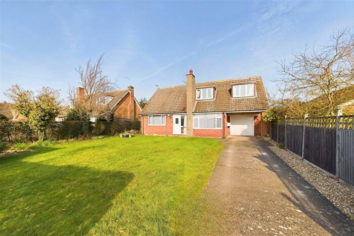3 Bedroom Detached House For Sale In Norwell Lane, Cromwell, Newark, NG23