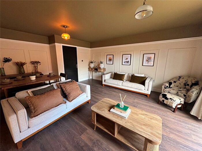 2 Bedroom Semi Detached House For Sale In Berkeley Road, Birmingham, West Midlands, B25