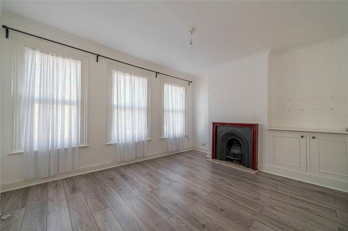 1 Bedroom Maisonette To Rent In Forest Hill Road, East Dulwich, London, SE22