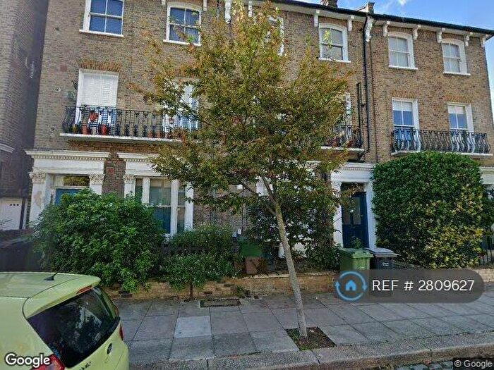 3 Bedroom Maisonette To Rent In Patshull Road, London, NW5