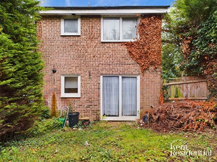1 Bedroom Property To Rent In Barleycorn Drive, Rainham, Kent, ME8