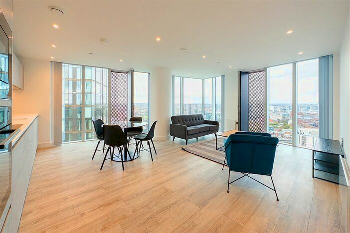 2 Bedroom Flat To Rent In The Blade, Silvercroft Street, Manchester, M15