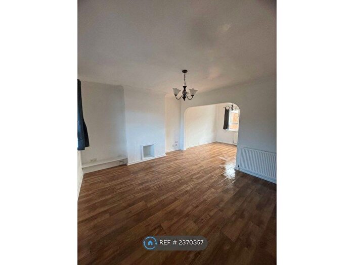 3 Bedroom Terraced House To Rent In Abbots Way, West Kirby, Wirral, CH48