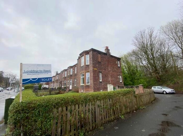 2 Bedroom Flat To Rent In Riversdale Lane, Scotsoun, Glasgow, G14