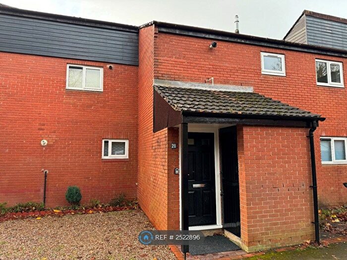 2 Bedroom Flat To Rent In Acrefield, Bamber Bridge, Preston, PR5