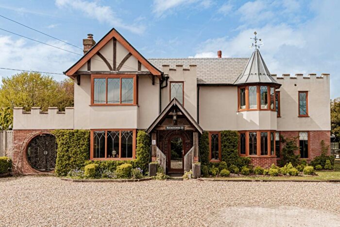 5 Bedroom Detached House For Sale In Mill Lane, Shepherdswell, Dover, CT15