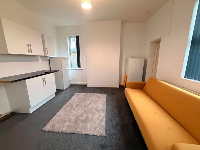 5 Bedroom Terraced House To Rent In Nicholls Street, Coventry, CV2