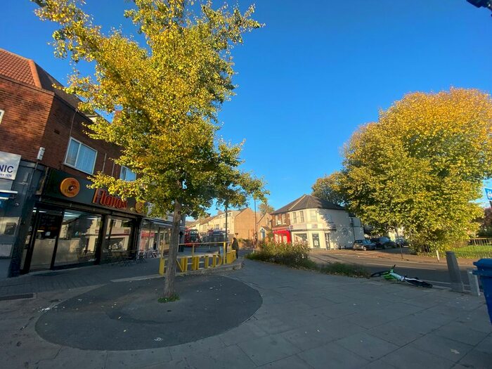 Studio To Rent In Hertford Road, London, EN3