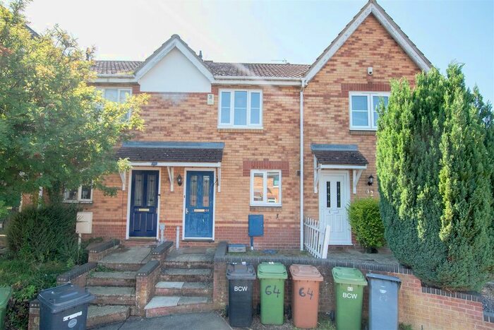 2 Bedroom Terraced House To Rent In Sandringham Close, Wellingborough, NN8