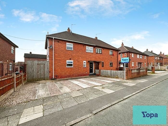 2 Bedroom Semi-Detached House For Sale In Ladybank Grove, Blurton, Stoke-On-Trent, ST3