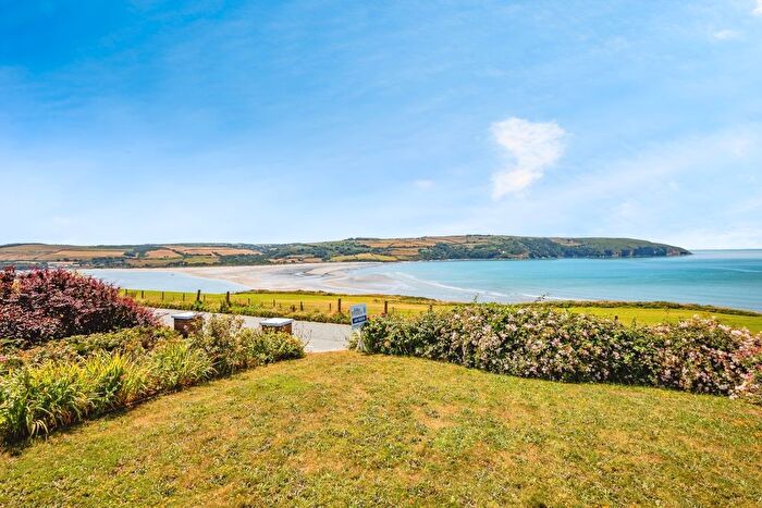 4 Bedroom Bungalow For Sale In Gwbert, Cardigan, Ceredigion, SA43