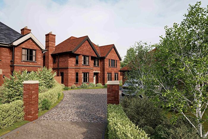 5 Bedroom Detached House For Sale In Princes Risborough, Buckinghamshire, HP27