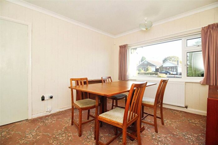 2 Bedroom Bungalow For Sale In Leighton Crescent, Elmesthorpe, Leicester, Leicestershire, LE9