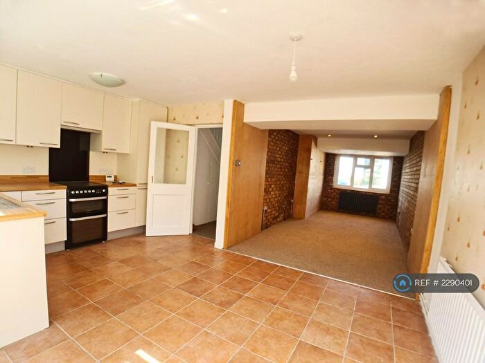 4 Bedroom Terraced House To Rent In West Road, Sawbridgeworth, CM21