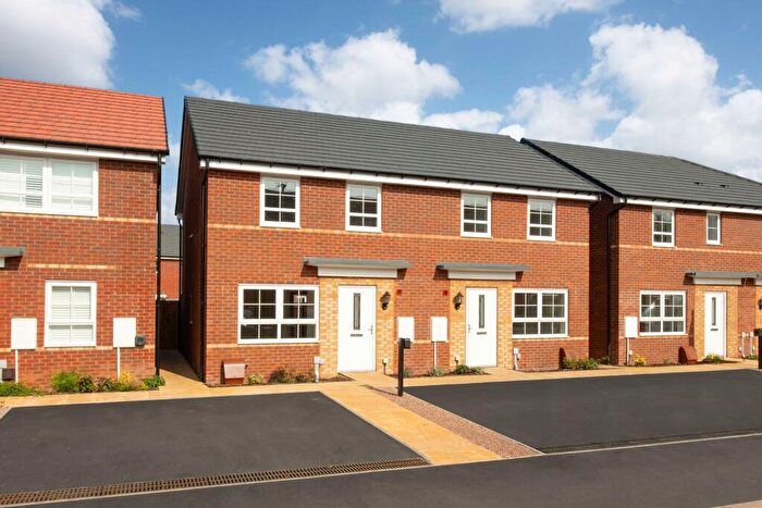 3 Bedroom Semi-Detached House For Sale In Severn Road, Stourport On Severn, Worcestershire, DY13