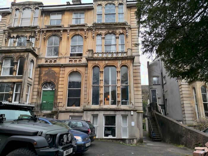 4 Bedroom House To Rent In Tyndalls Park Road, Bristol, BS8