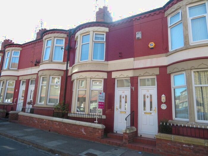 2 Bedroom Property To Rent In Kingsley Street, Birkenhead, CH41