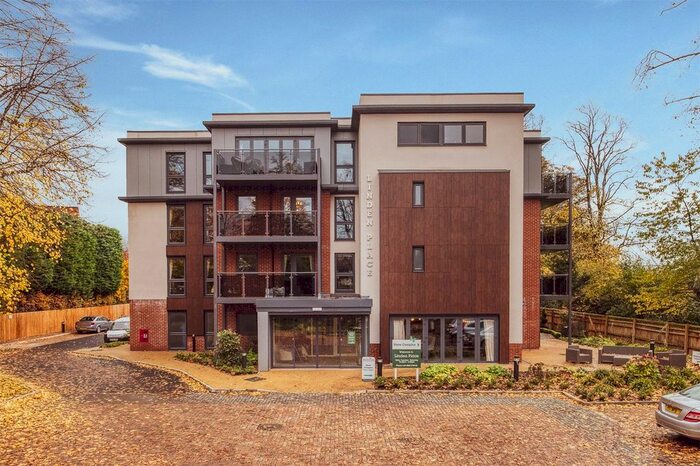 2 Bedroom Flat To Rent In Hampton Lane, Solihull B91