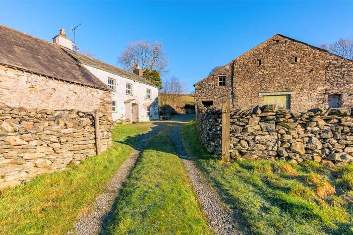 4 Bedroom Farmhouse For Sale In Bellman Beck Farm And Barn Adjacent, Ayside, Grange-Over-Sands, Cumbria, LA11