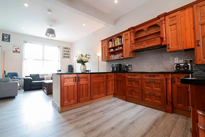 5 Bedroom Terrace House For Sale In Rugby Road, Belfast, BT7