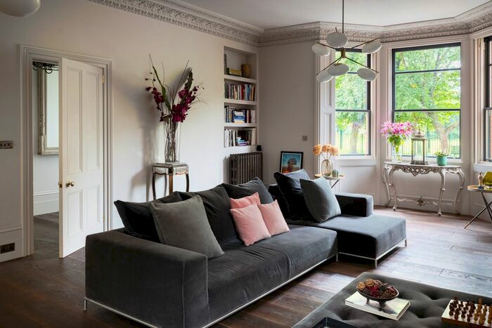 4 Bedroom Semi-Detached House For Sale In Turlewray Close, London N4