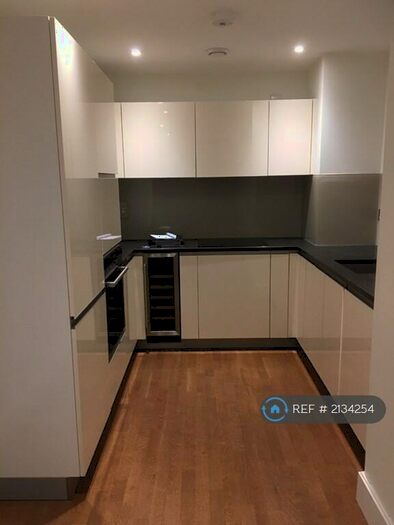 2 Bedroom Flat To Rent In Admiralty Building, Kingston Upon Thames, KT2