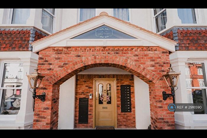 2 Bedroom Flat To Rent In Second Avenue, Margate, CT9