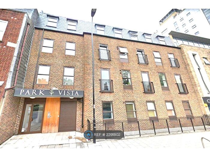 1 Bedroom Flat To Rent In Park Vista, Southampton, SO15